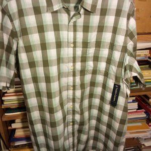FADED GLORY NEW XL SHORT SLEEVE BUTTON DOWN SHIRT